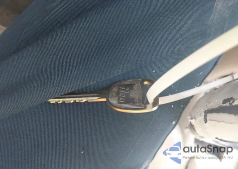 2001 Chevrolet Tahoe Ls from USA, damaged, VIN 1GNEC13T91R139279